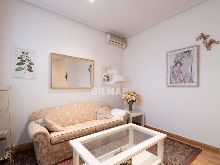 Apartment for Sale in Madrid, Madrid 8