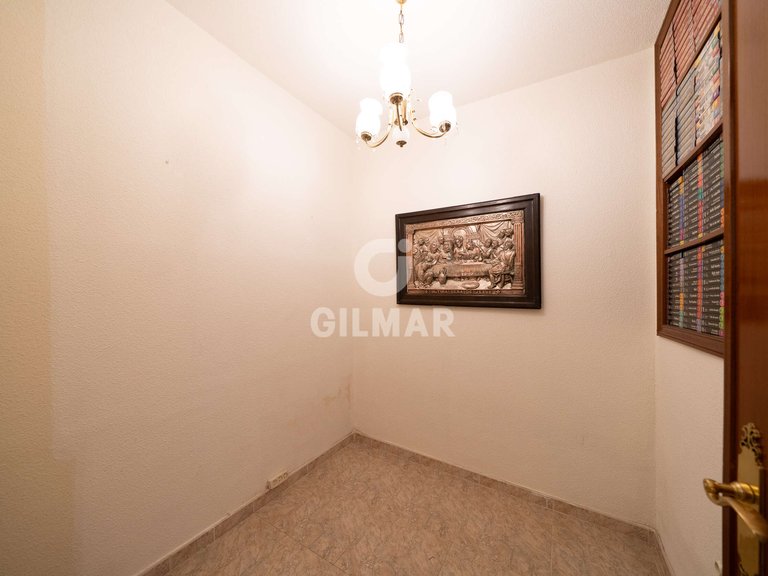 Apartment for Sale in Madrid, Madrid 17