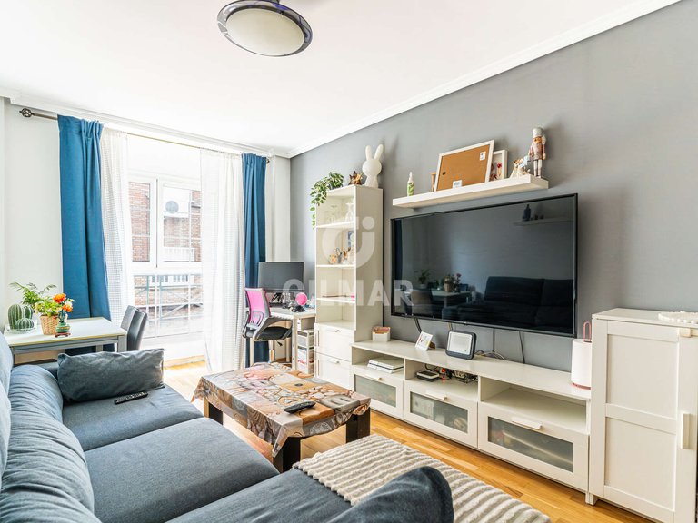 Apartment for Sale in Madrid, Madrid 11
