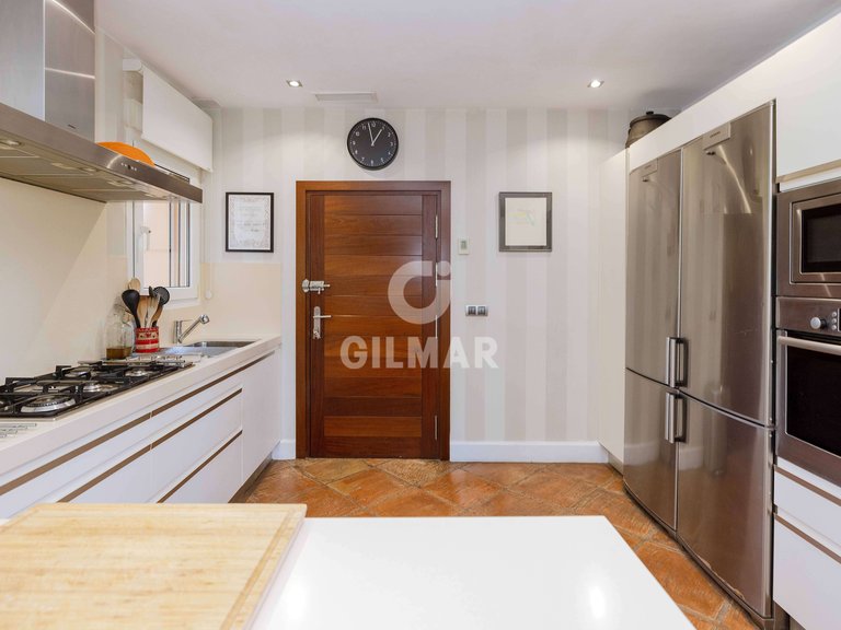 Villa for Sale in MÁlaga, Malaga 32