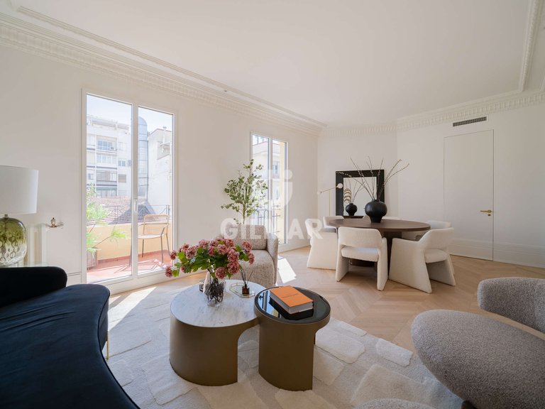 Apartment for Sale in Madrid, Madrid 1