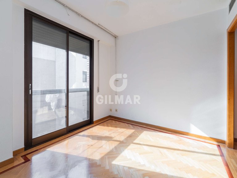 Apartment for Sale in Madrid, Madrid 7
