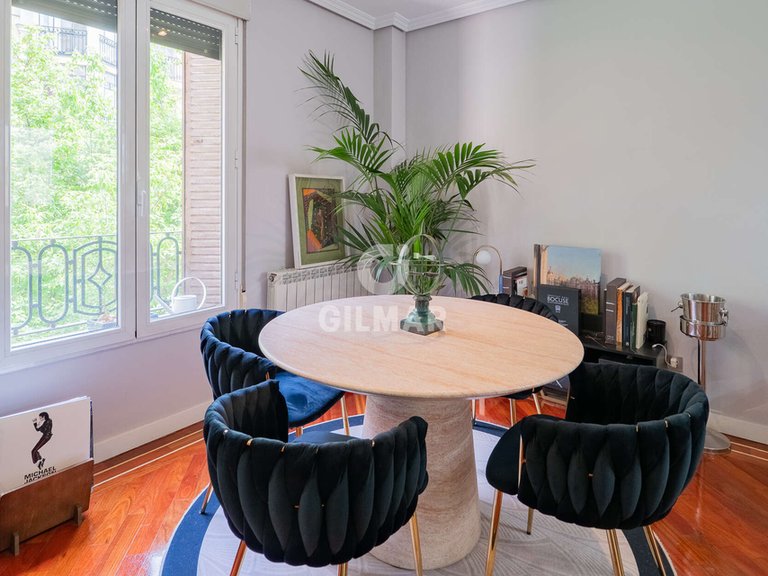 Apartment for Sale in Madrid, Madrid 12