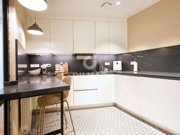 Apartment for Sale in Madrid, Madrid 11
