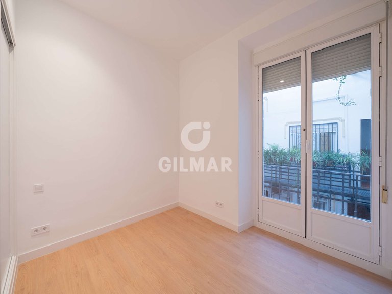 Apartment for Sale in Madrid, Madrid 26