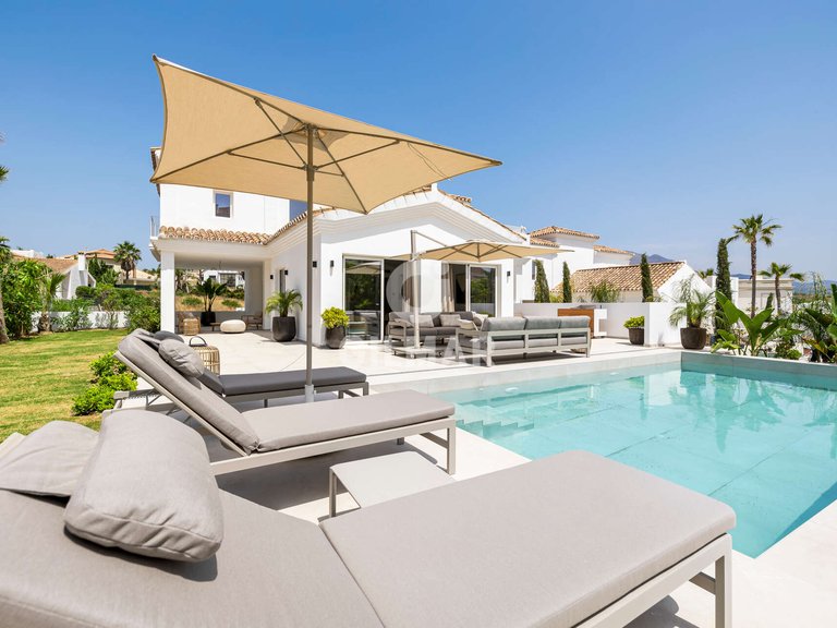 Villa for Sale in Casares, Malaga 3