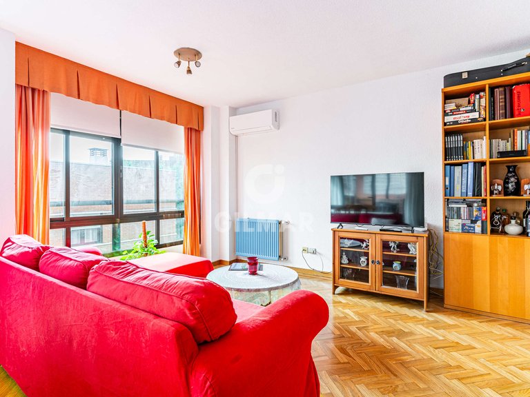 Apartment for Sale in Madrid, Madrid 2