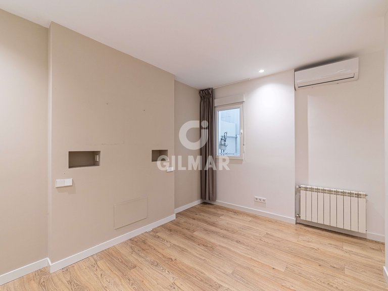 Apartment for Rent in Madrid, Madrid 28