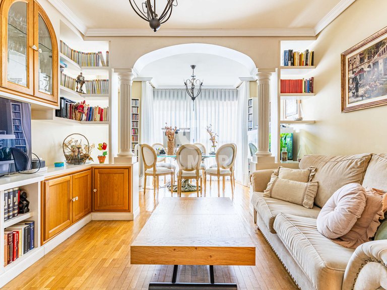 Apartment for Sale in Madrid, Madrid 5