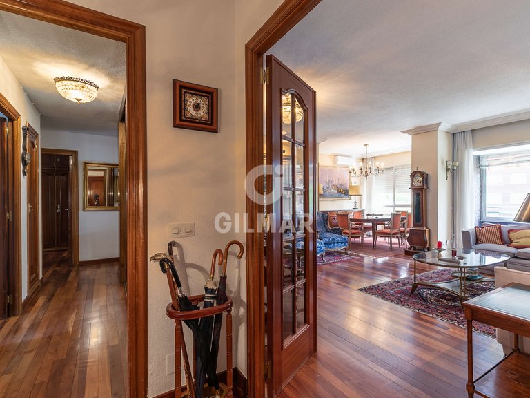 Apartment for Sale in Madrid, Madrid 5