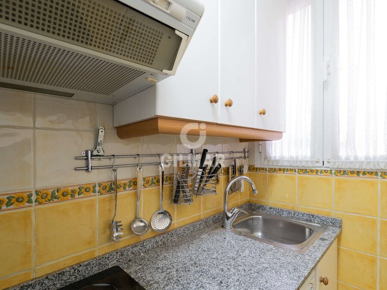 Apartment for Sale in Madrid, Madrid 12