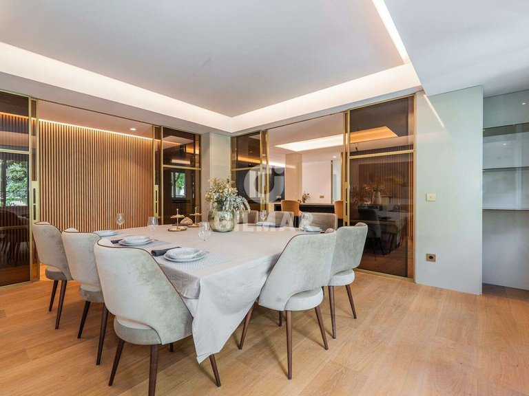 Apartment for Sale in Madrid, Madrid 13