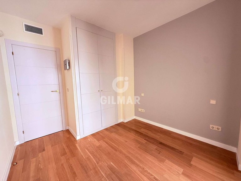 Apartment for Rent in Madrid, Madrid 15