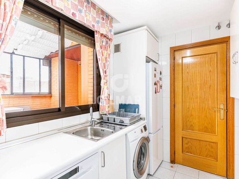 Apartment for Sale in Madrid, Madrid 17