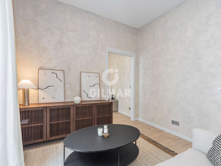 Apartment for Sale in Madrid, Madrid 8