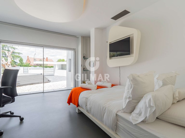 Villa for Sale in Madrid, Madrid 35