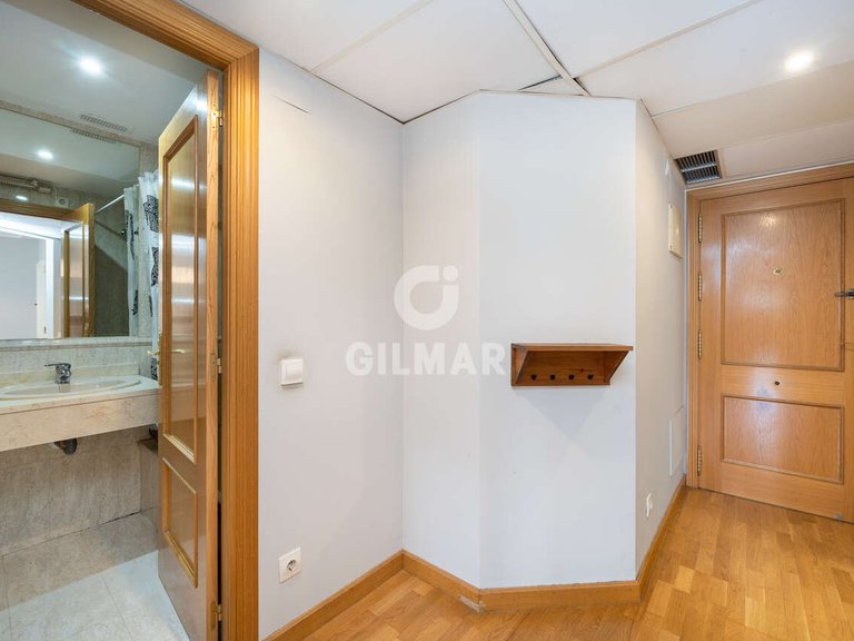 Apartment for Sale in Madrid, Madrid 5