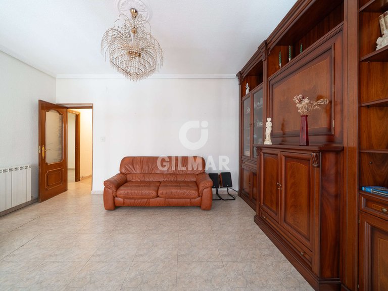 Apartment for Sale in Madrid, Madrid 5