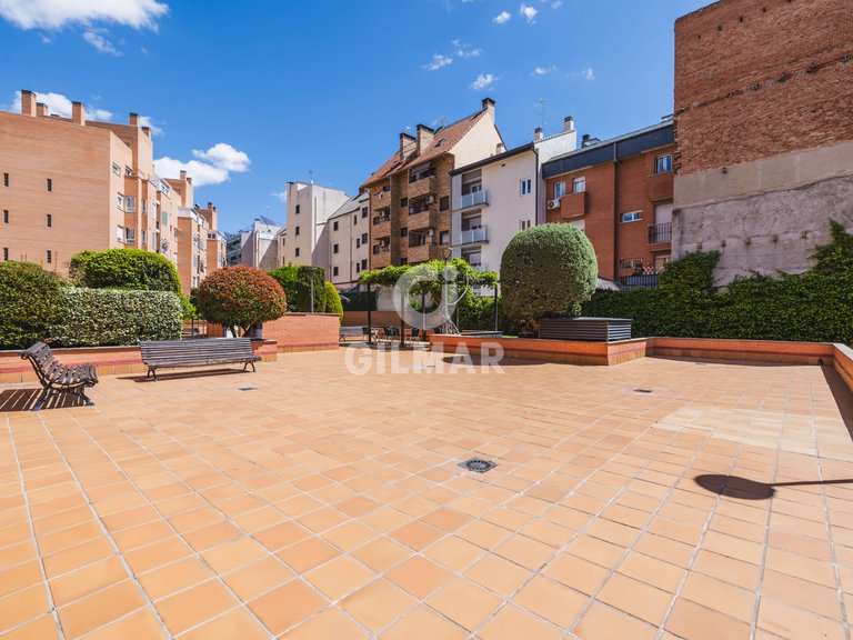 Apartment for Sale in Madrid, Madrid 19