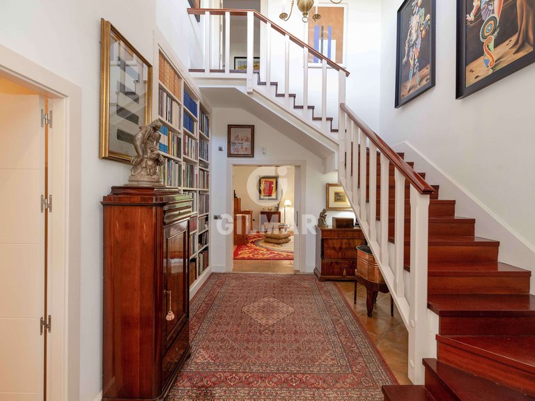Villa for Sale in MÁlaga, Malaga 28