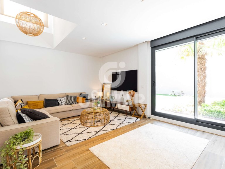 Villa for Rent in Madrid, Madrid 35