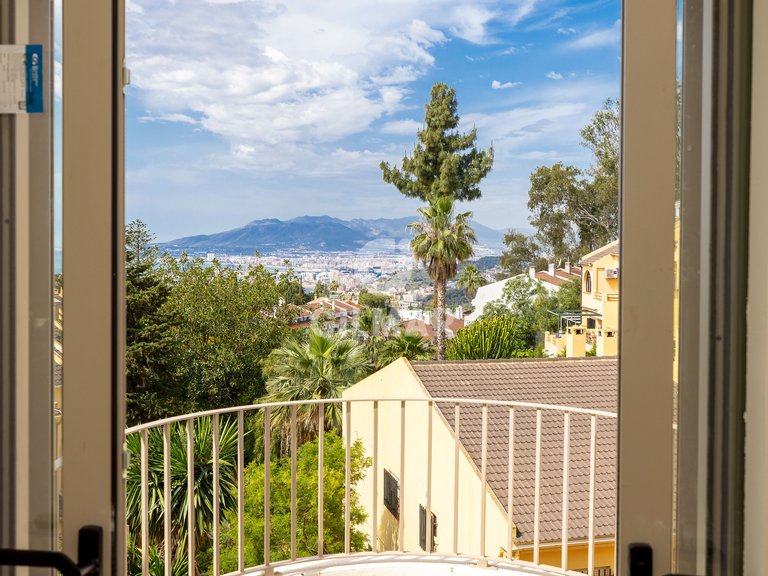Town House for Sale in MÁlaga, Malaga 5