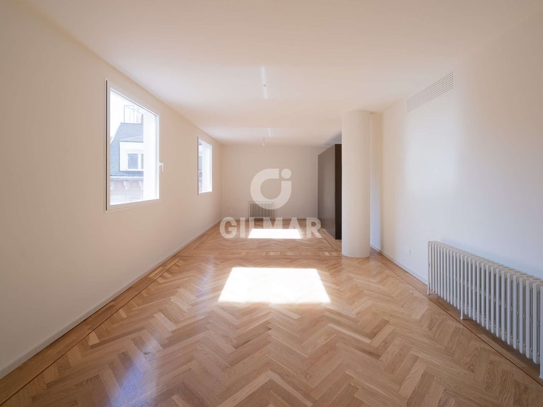 Apartment for Sale in Madrid, Madrid 3