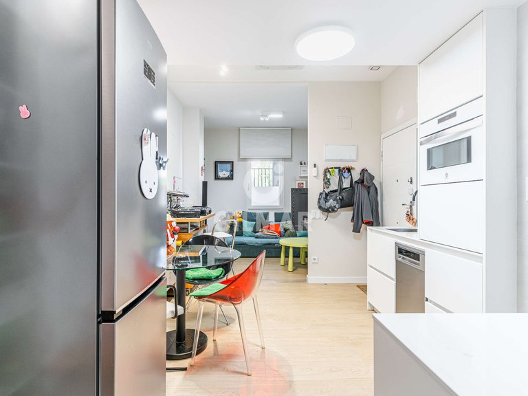 Apartment for Sale in Madrid, Madrid 11
