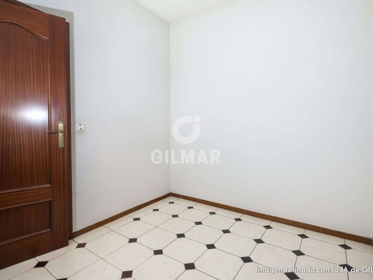 Apartment for Sale in Madrid, Madrid 15