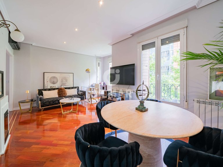 Apartment for Sale in Madrid, Madrid 2