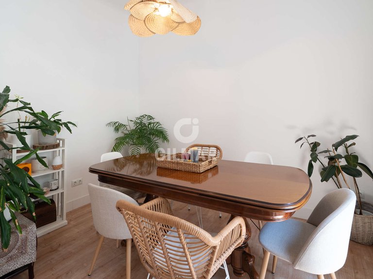 Apartment for Sale in Madrid, Madrid 28