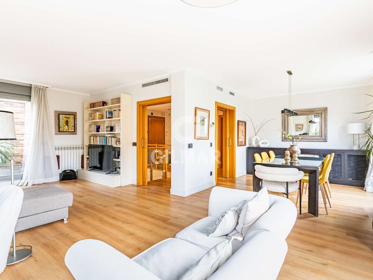Town House for Sale in Madrid, Madrid 1
