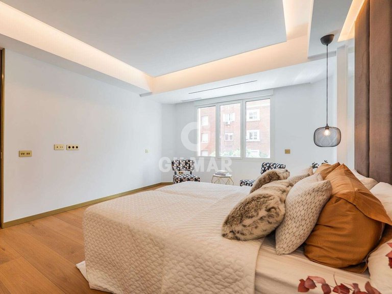 Apartment for Sale in Madrid, Madrid 22