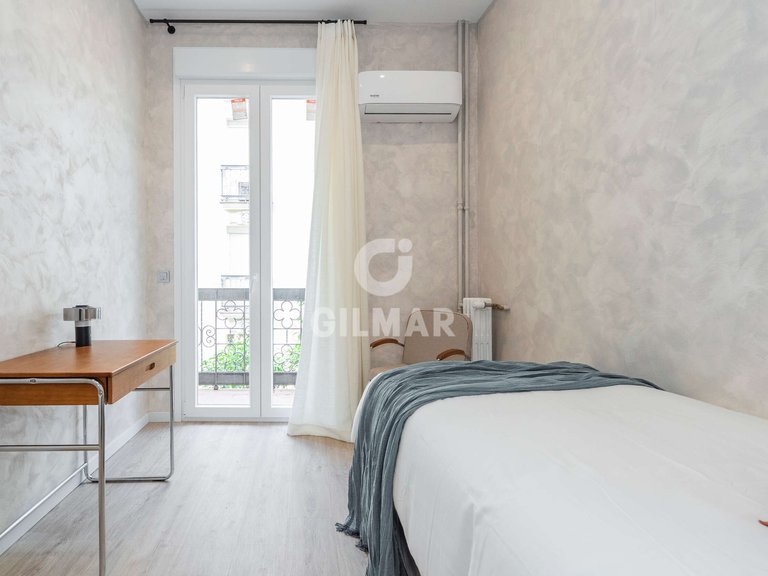 Apartment for Sale in Madrid, Madrid 17
