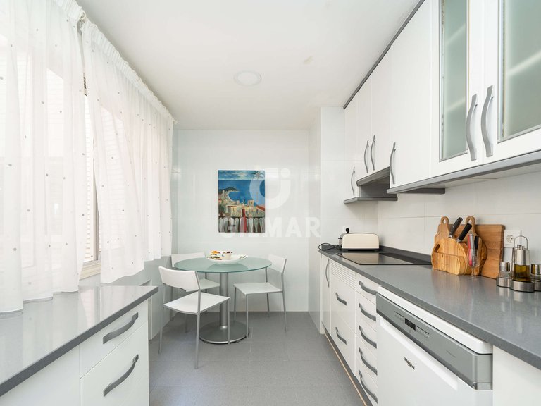 Apartment for Sale in Madrid, Madrid 11
