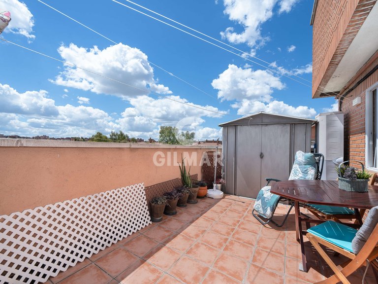 Penthouse for Sale in 3°, Madrid 11