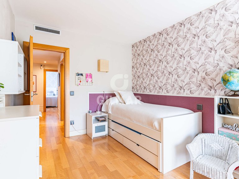 Town House for Sale in Madrid, Madrid 27