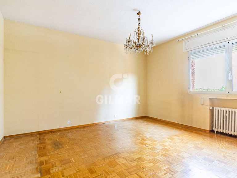 Apartment for Sale in Madrid, Madrid 19
