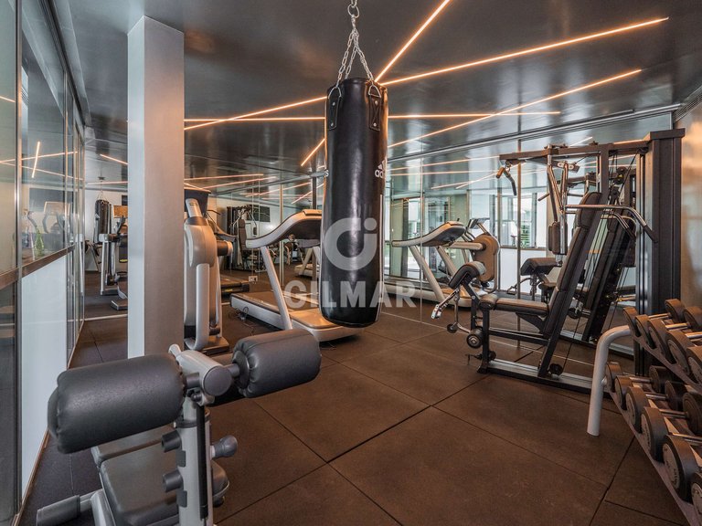 Villa for Sale in Madrid, Madrid 21