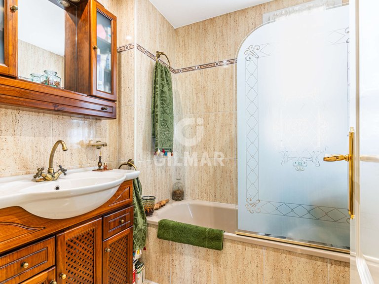 Apartment for Sale in Madrid, Madrid 26
