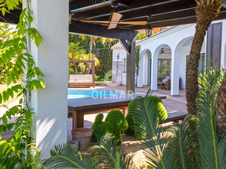 Villa for Sale in Estepona, Malaga 40