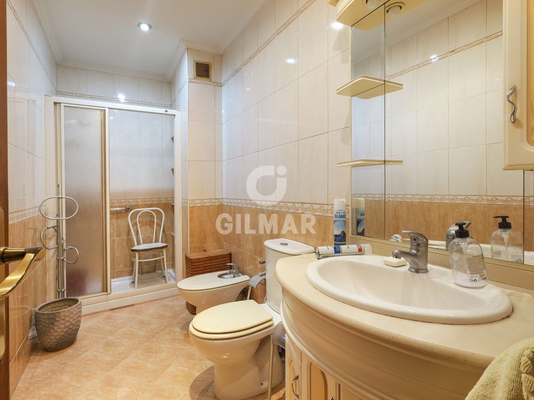 Apartment for Sale in Madrid, Madrid 43