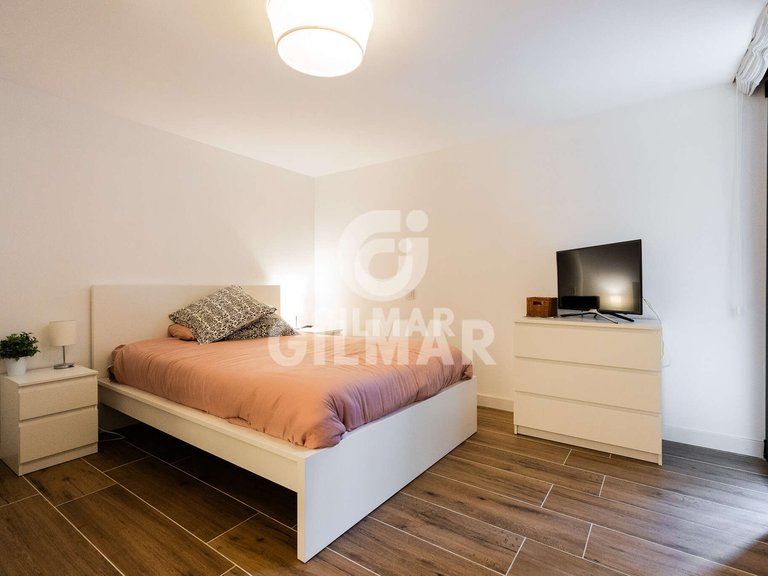 Villa for Rent in Madrid, Madrid 16