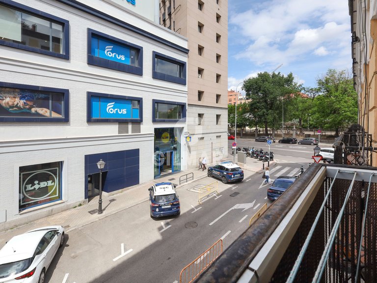 Apartment for Sale in Madrid, Madrid 13