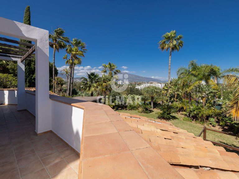 Villa for Sale in Estepona, Malaga 43