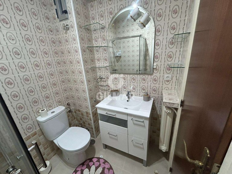 Apartment for Rent in Madrid, Madrid 27