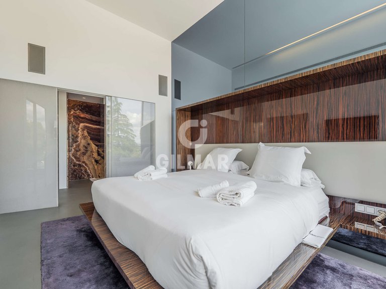 Villa for Sale in Madrid, Madrid 29