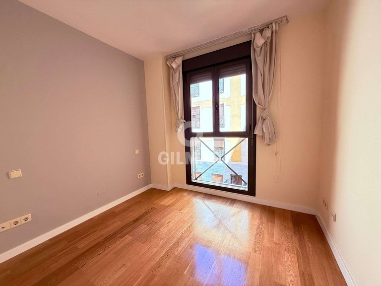Apartment for Rent in Madrid, Madrid 14