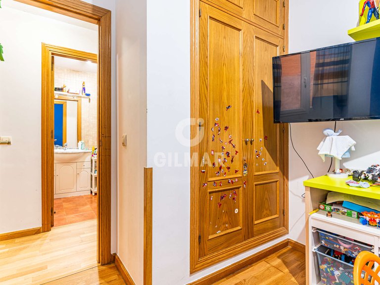 Apartment for Sale in Madrid, Madrid 22