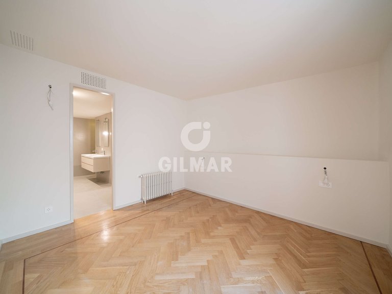 Apartment for Sale in Madrid, Madrid 10